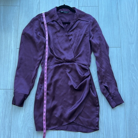 ZARA LIKE NEW MINI SATIN EFFECT DRESS - Picture 9 of 9